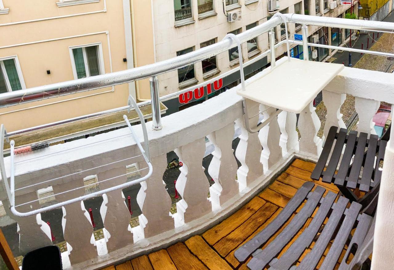 Two Bedroom Apartment -Welcome To Burgas- Top Location, Central Station, Main Walking Street, Sea Garden, Near The Beach Экстерьер фото