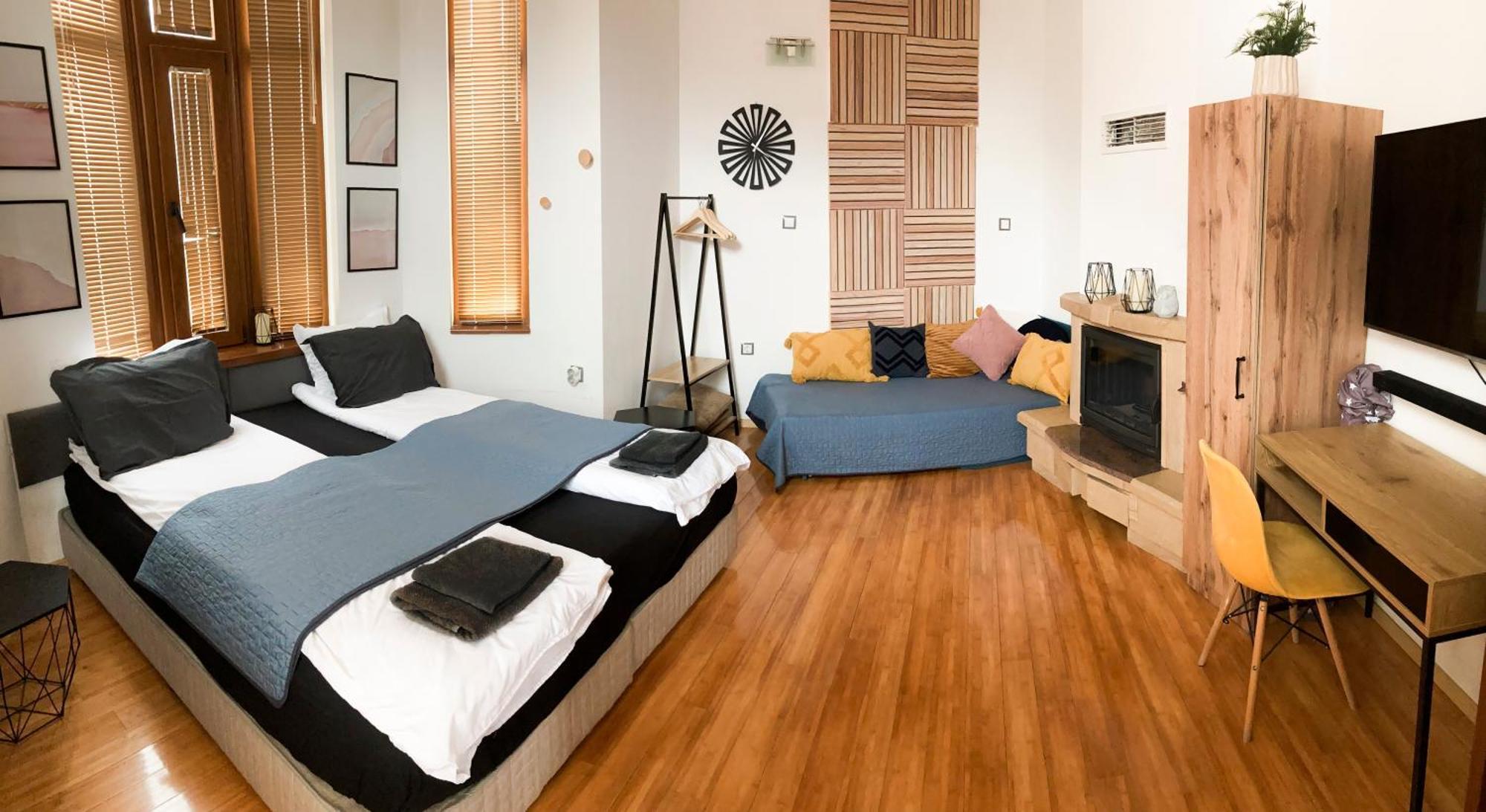 Two Bedroom Apartment -Welcome To Burgas- Top Location, Central Station, Main Walking Street, Sea Garden, Near The Beach Экстерьер фото